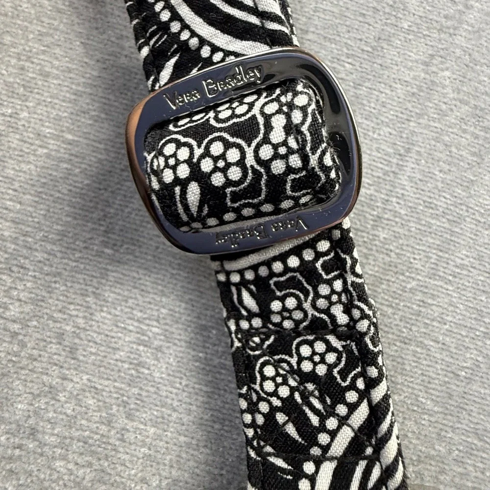 Vera Bradley Quilted Crossbody Bag Black White Medallion Paisley Strap‎
